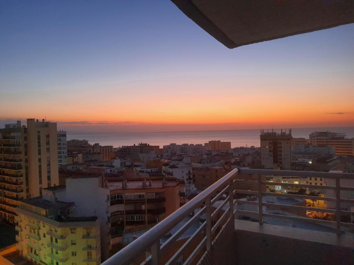 Apartamento Torre Vistas Superior Torremolinos Exterior foto