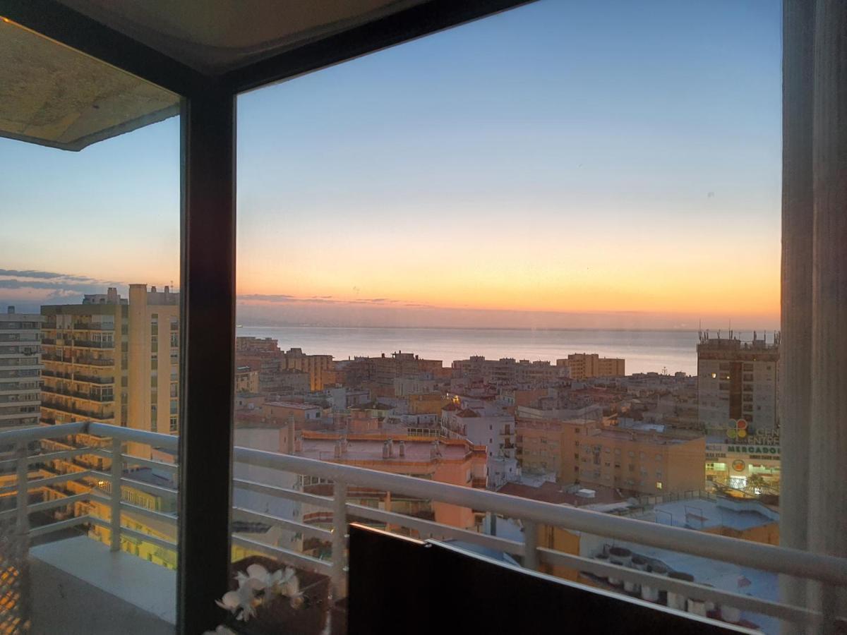Apartamento Torre Vistas Superior Torremolinos Exterior foto