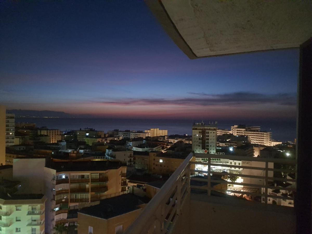 Apartamento Torre Vistas Superior Torremolinos Exterior foto